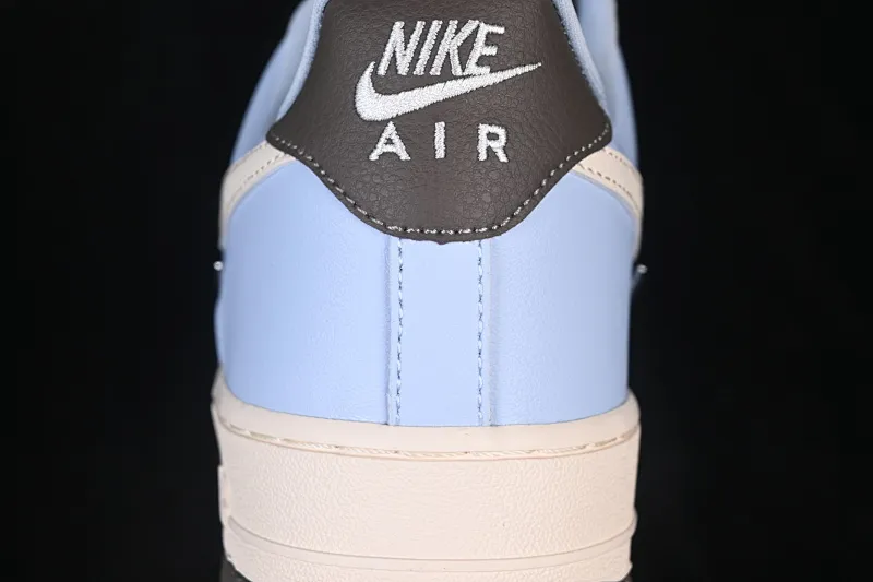 All categories Nk Air Force 1 Air Force series Nk Air Force 1 Low Air Force low-top Nike Air Force 1'07 Low Air Force 1 low-top casual sneakers IV4089-011